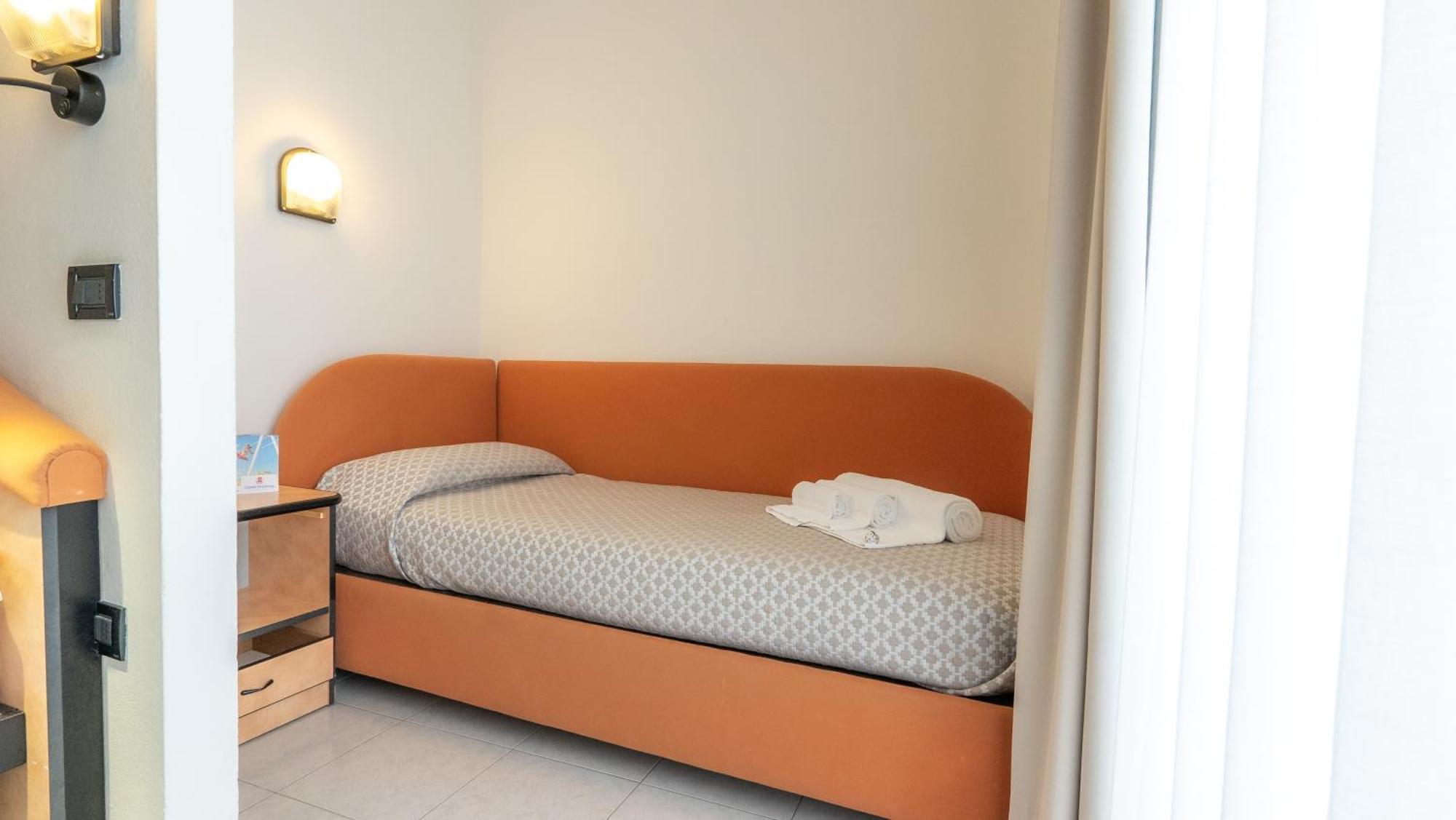 Hotel Nobel Rimini Bagian luar foto